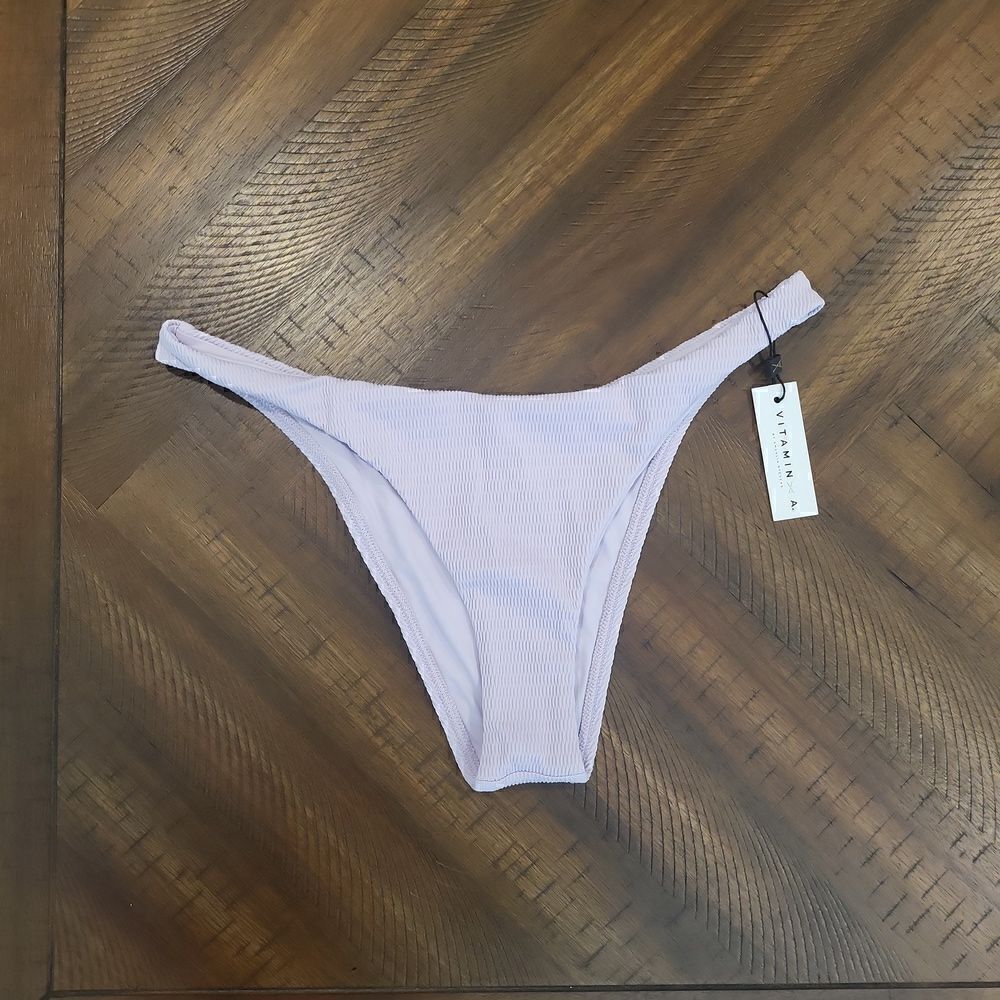 Vitamin A Cheeky Bikini Bottom Large (10) Lavendar